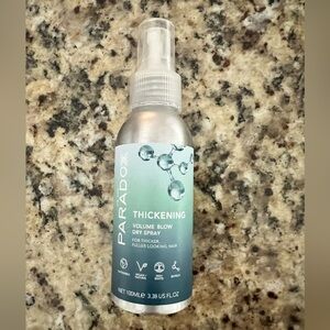 Paradox Thickening dry spray